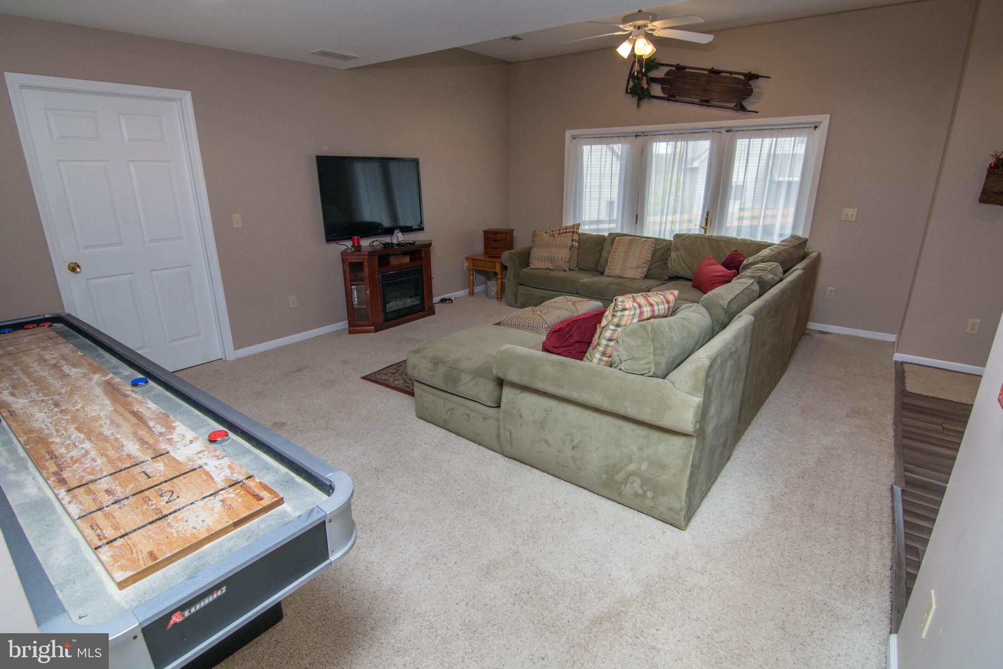 175 Roman Ridge Road Oakland, MD 21550 - Photo 15 of 49 Gallery Image 15