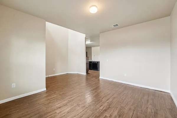 $2,250 | 223 Camellia Drive, Hutto, TX 78634