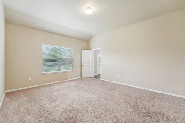 $2,250 | 223 Camellia Drive, Hutto, TX 78634