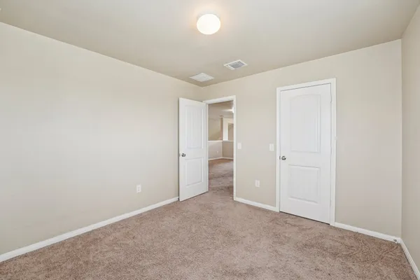$2,250 | 223 Camellia Drive, Hutto, TX 78634