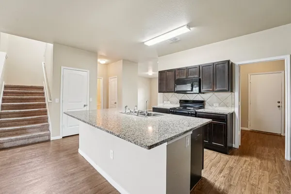 $2,250 | 223 Camellia Drive, Hutto, TX 78634