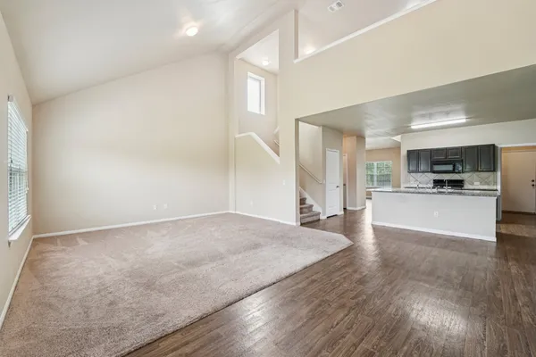 $2,250 | 223 Camellia Drive, Hutto, TX 78634