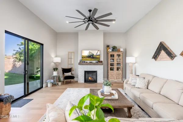 $2,499,000 | 6508 West Avenida Del Sol, Glendale, AZ 85310