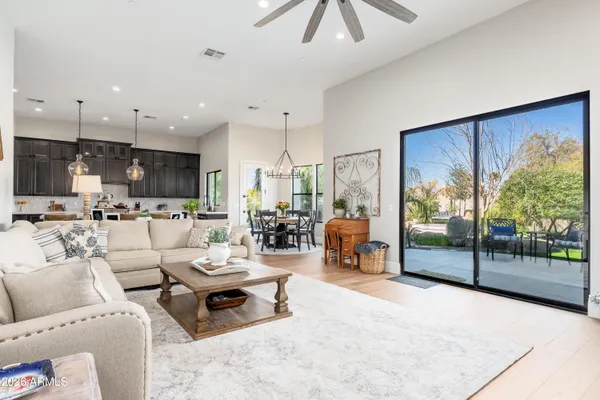 $2,499,000 | 6508 West Avenida Del Sol, Glendale, AZ 85310