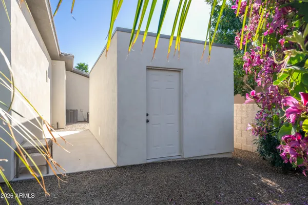 $2,499,000 | 6508 West Avenida Del Sol, Glendale, AZ 85310