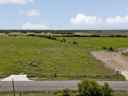 $300,000 | 1360 County Road 153, Georgetown, TX 78626