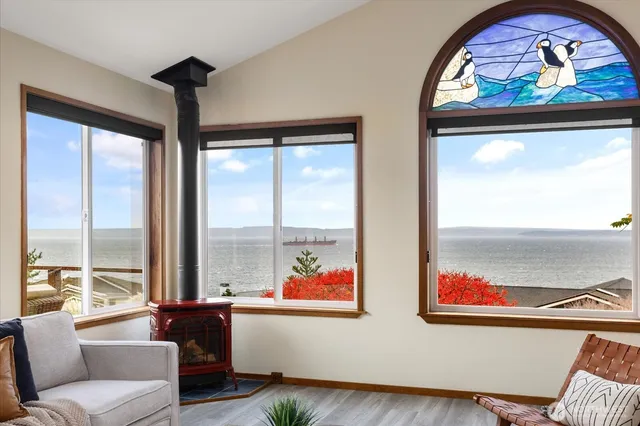 $825,000 | 5495 Windmill Lane, Freeland, WA 98249