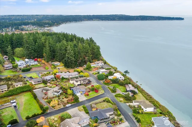 $825,000 | 5495 Windmill Lane, Freeland, WA 98249