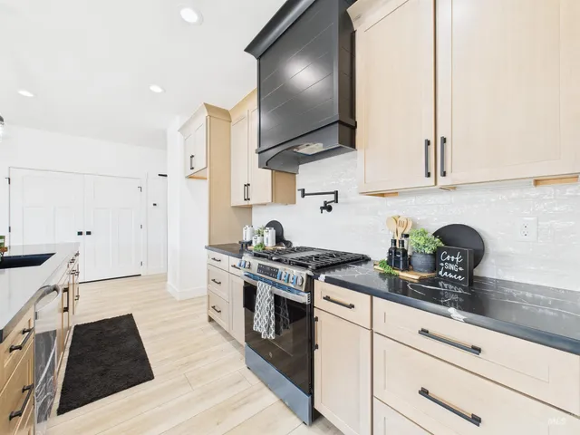 $415,000 | 1211 Bronze, Rupert, ID 83350