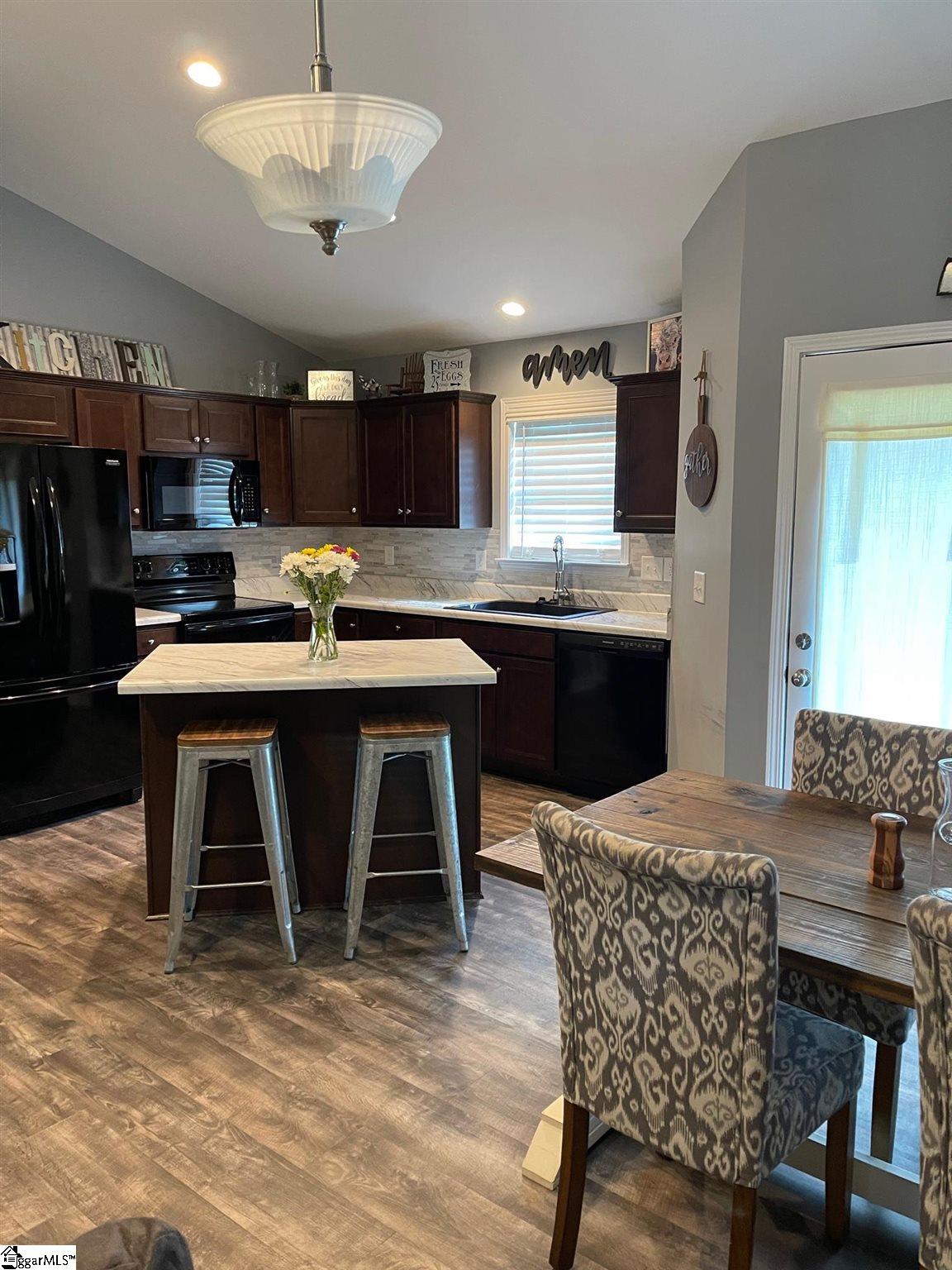 199 Ridgecrest Drive Williamston, SC 29697 - Photo 15 of 26 Gallery Image 15