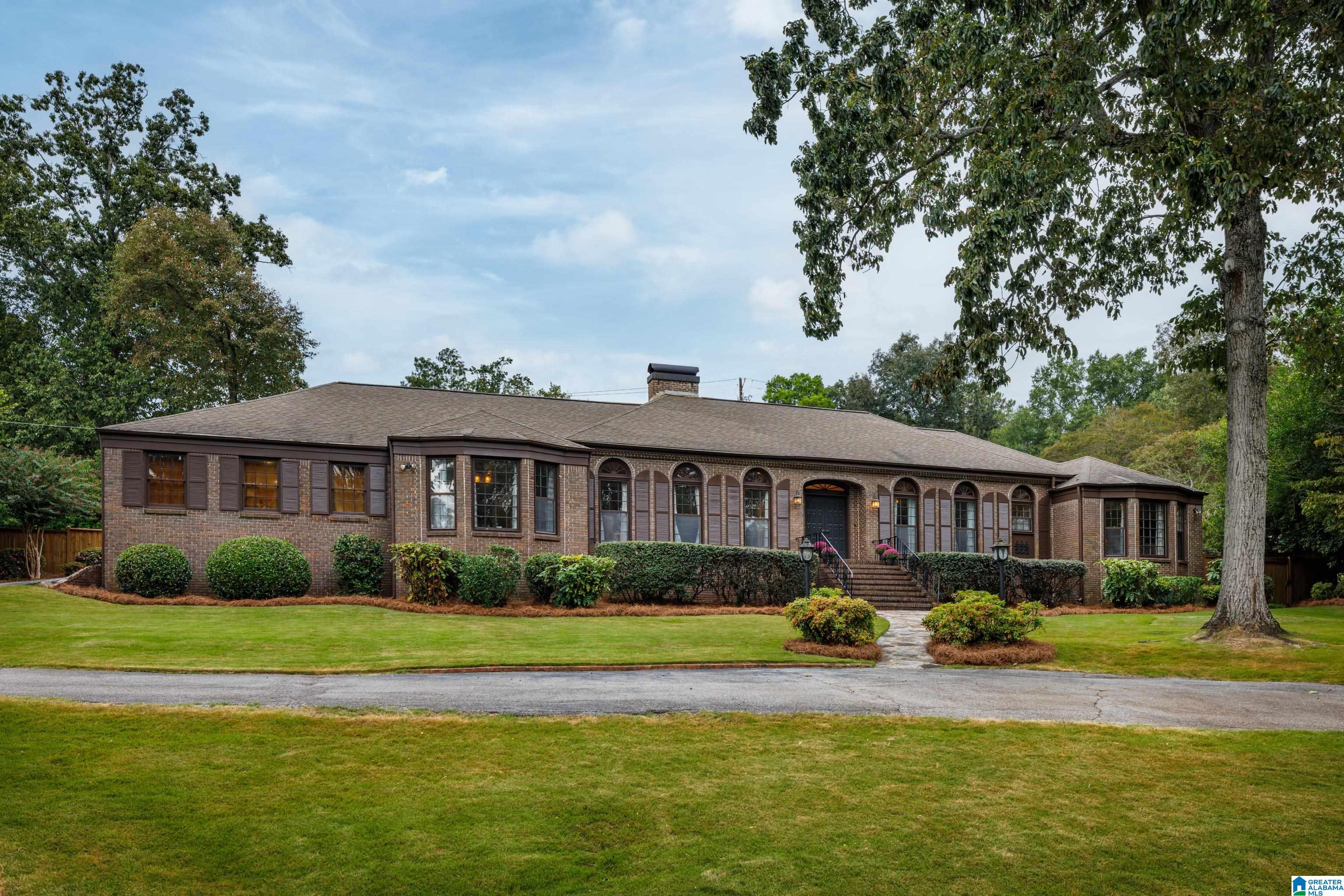 3812 Valley Head Road Birmingham, AL 35223 - Photo 6 of 65