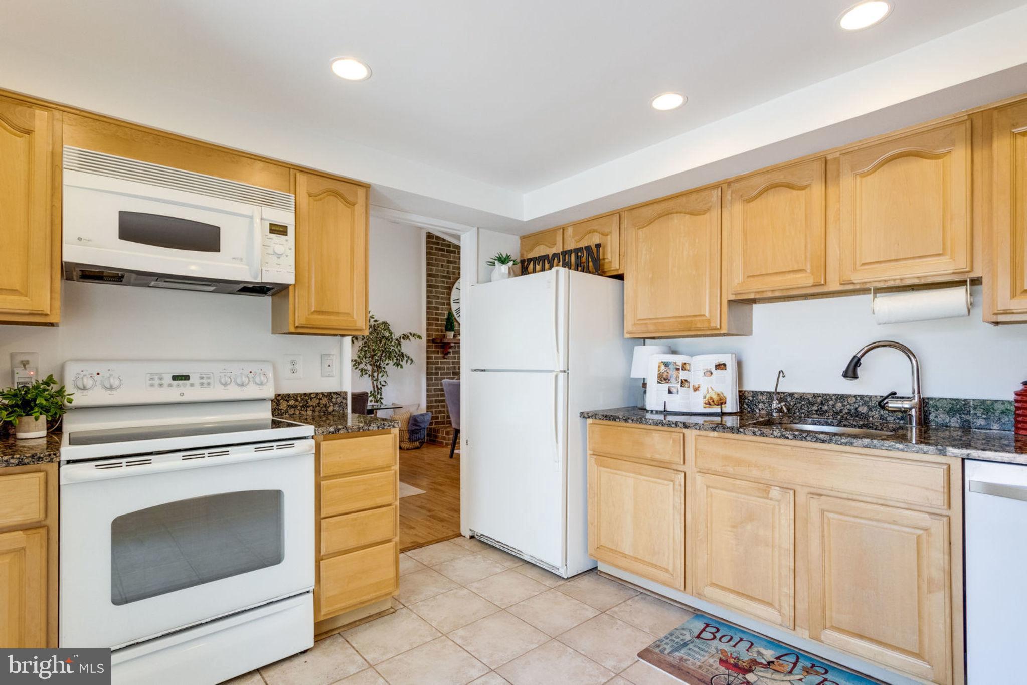 12726 Builders Road Herndon, VA 20170 - Photo 13 of 52 Gallery Image 13