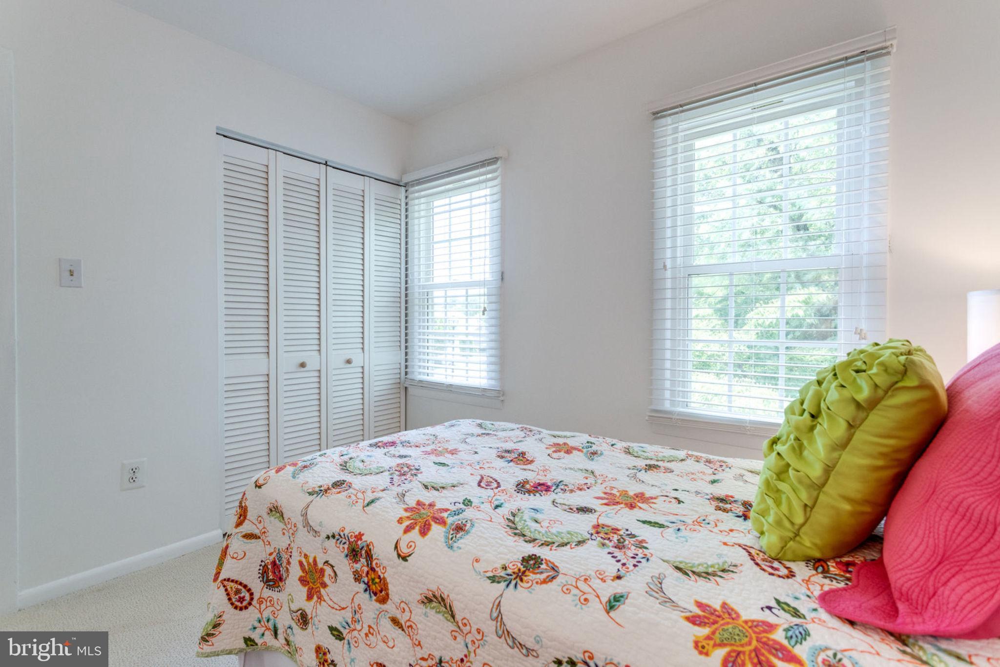12726 Builders Road Herndon, VA 20170 - Photo 28 of 52 Gallery Image 28