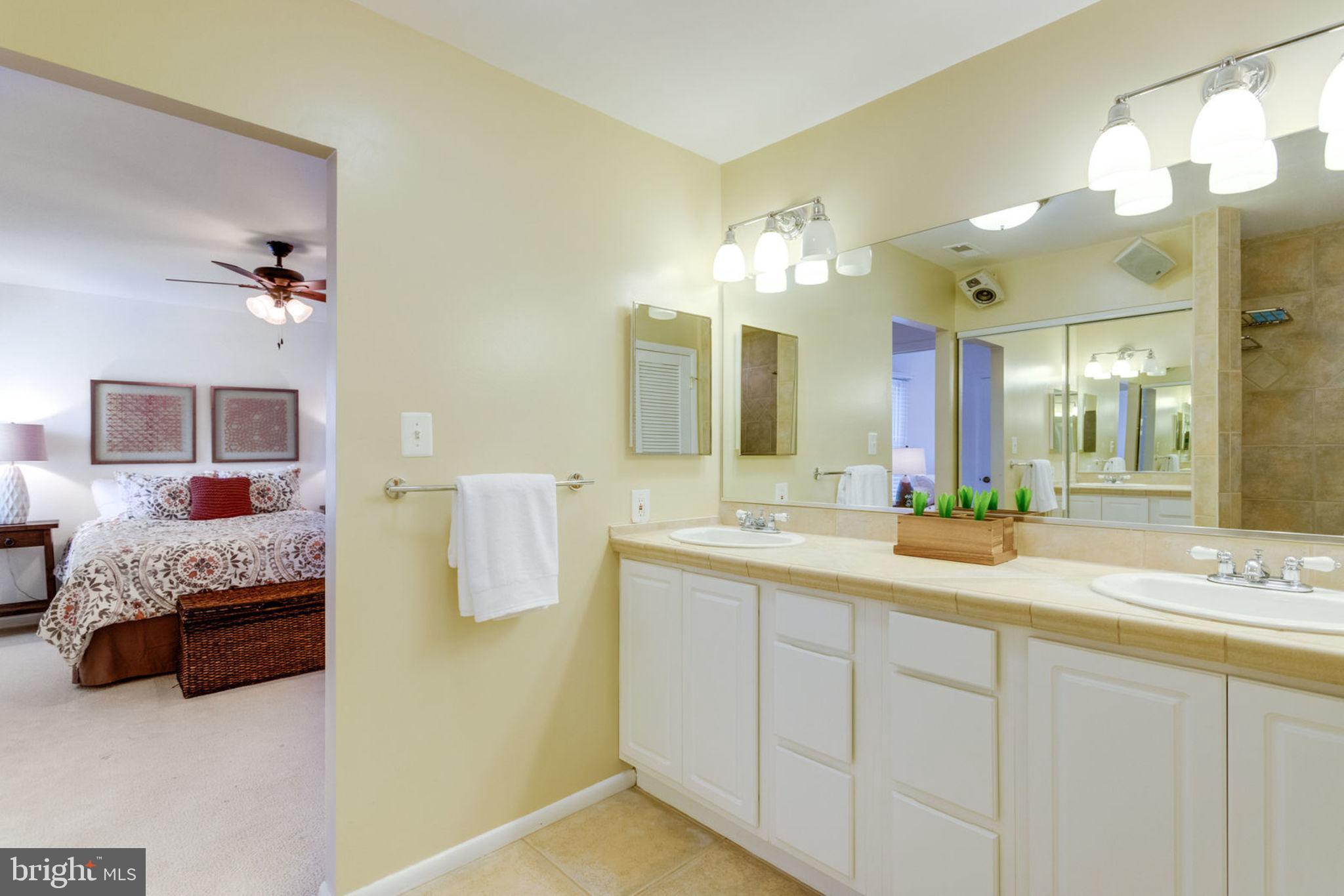 12726 Builders Road Herndon, VA 20170 - Photo 41 of 52 Gallery Image 41