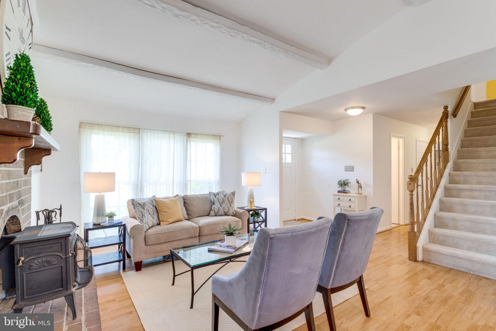 12726 Builders Road Herndon, VA 20170 - Photo 7 of 52 Gallery Image 7