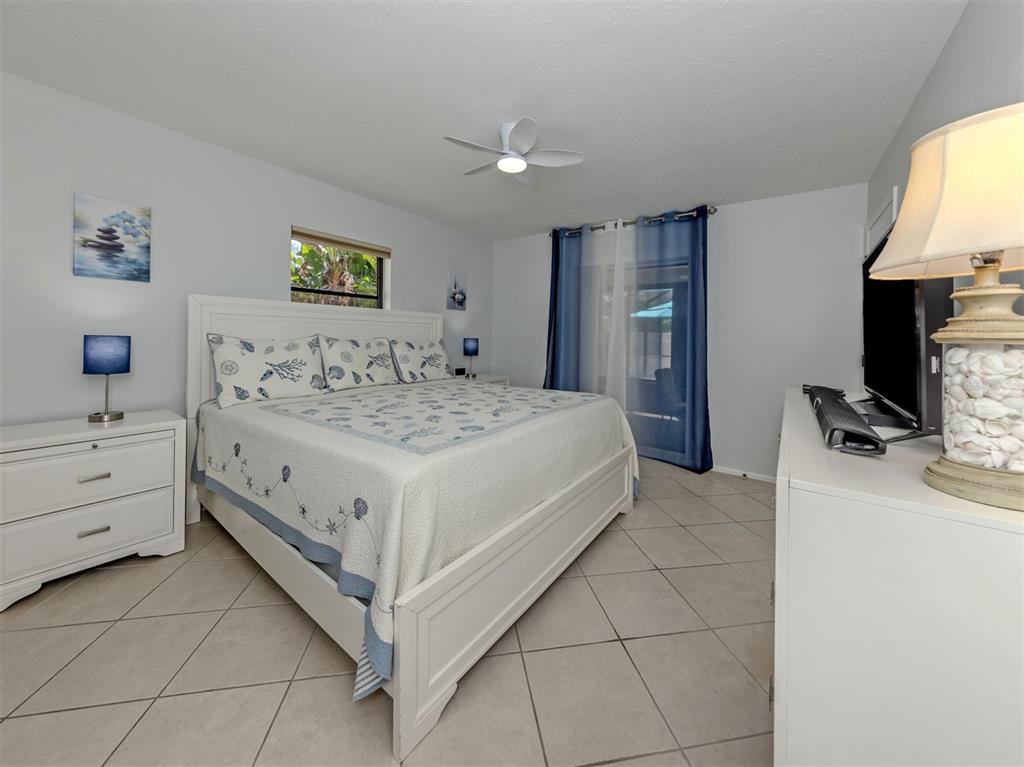 1211 Southland Road Venice, FL 34293 - Photo 23 of 38 Gallery Image 23