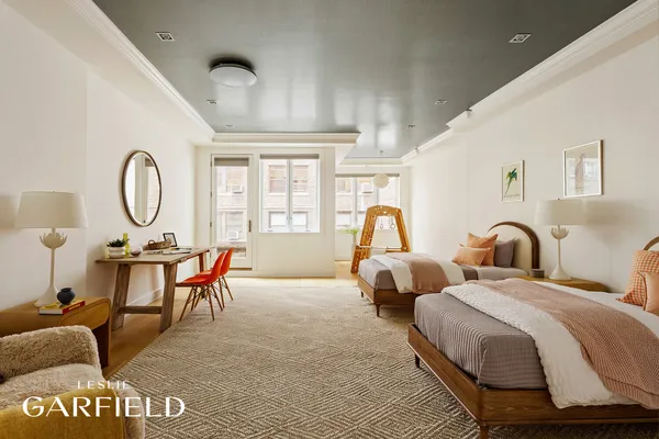 $12,995,000 | 33 West 71st Street | Upper West Side