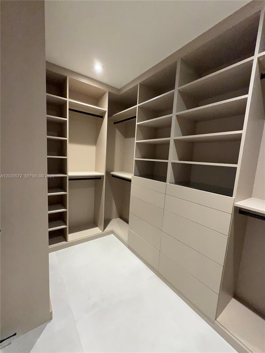 439 Hardee Road Coral Gables, FL 33146 - Photo 20 of 35 Primary Closet