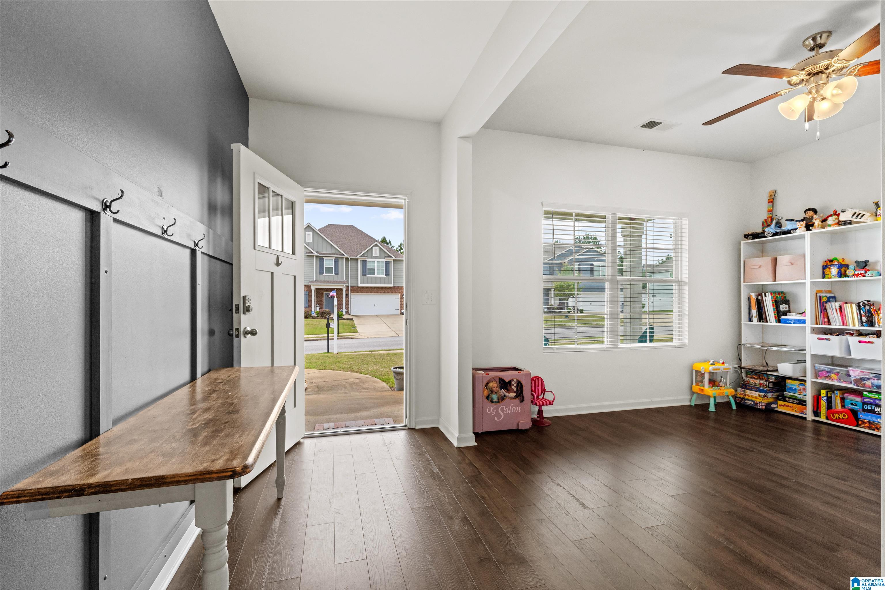 1017 Canvasback Way Alabaster, AL 35007 - Photo 3 of 31