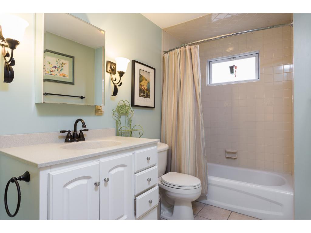 520 Winnacunnet Road, Unit A Hampton, NH 03842 - Photo 15 of 33 Gallery Image 15