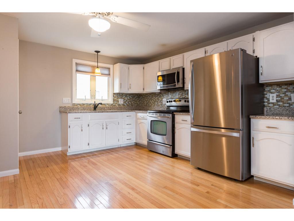 520 Winnacunnet Road, Unit A Hampton, NH 03842 - Photo 9 of 33 Gallery Image 9
