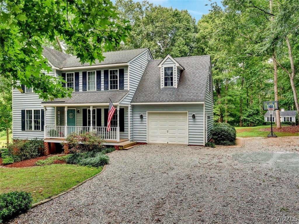 1601 Walkers Ridge Road Powhatan, VA 23139 - Photo 3 of 35 Gallery Image 3