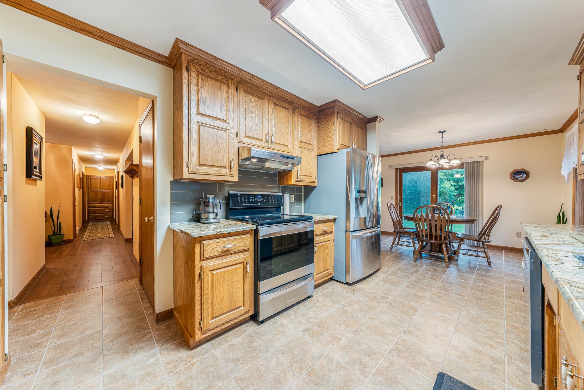 W6674 East Cedar Ridge Drive Appleton, WI 54915 - Photo 17 of 46