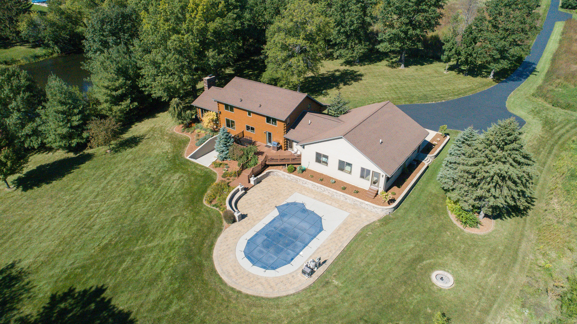 23837 Hazel Road Sterling, IL 61081 - Photo 6 of 67 Gallery Image 6