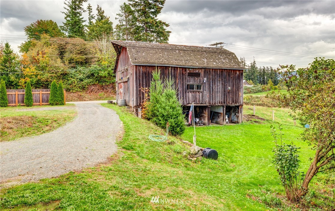 6097 Everson Goshen Road Bellingham, WA 98226 - Photo 23 of 24