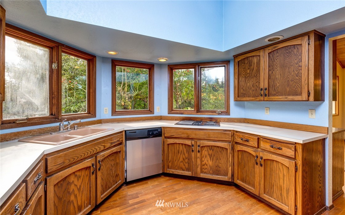 6097 Everson Goshen Road Bellingham, WA 98226 - Photo 4 of 24