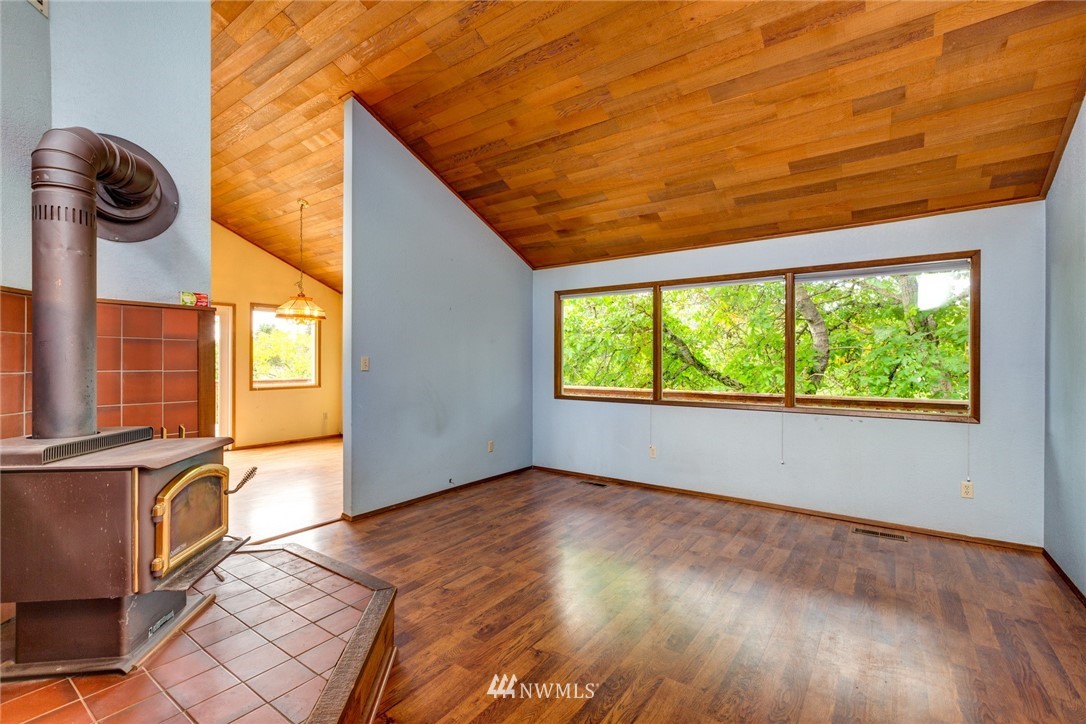 6097 Everson Goshen Road Bellingham, WA 98226 - Photo 7 of 24