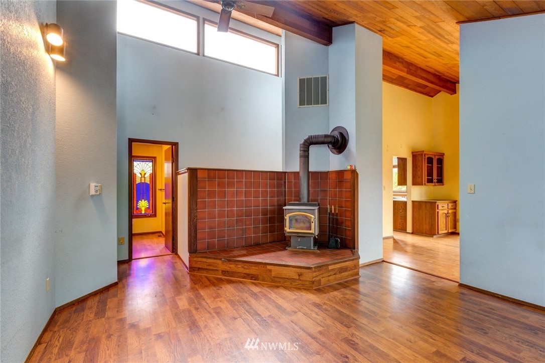6097 Everson Goshen Road Bellingham, WA 98226 - Photo 8 of 24