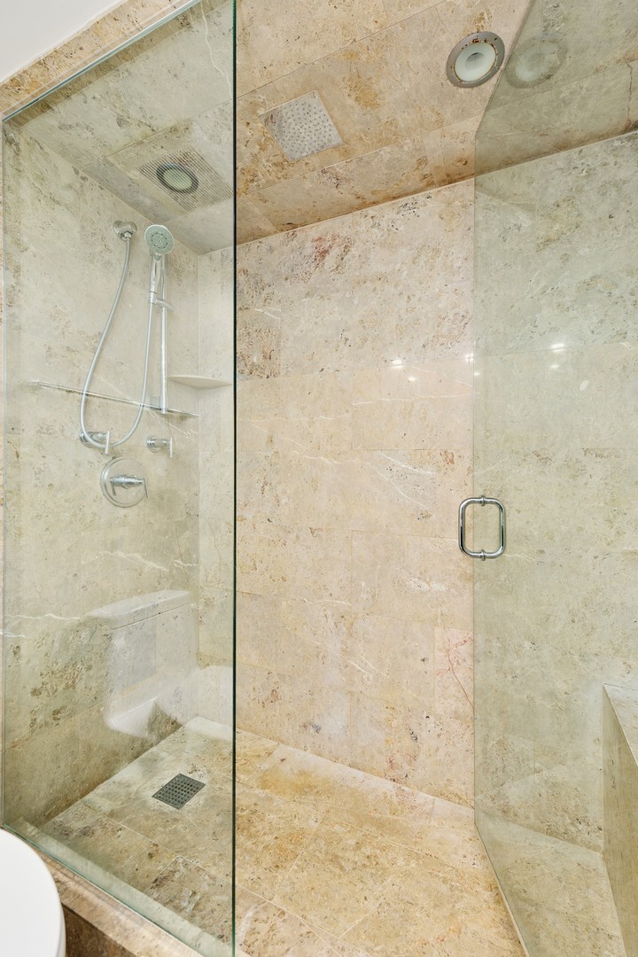 111 East Chestnut Street, Unit 20D Chicago, IL 60611 - Photo 18 of 23