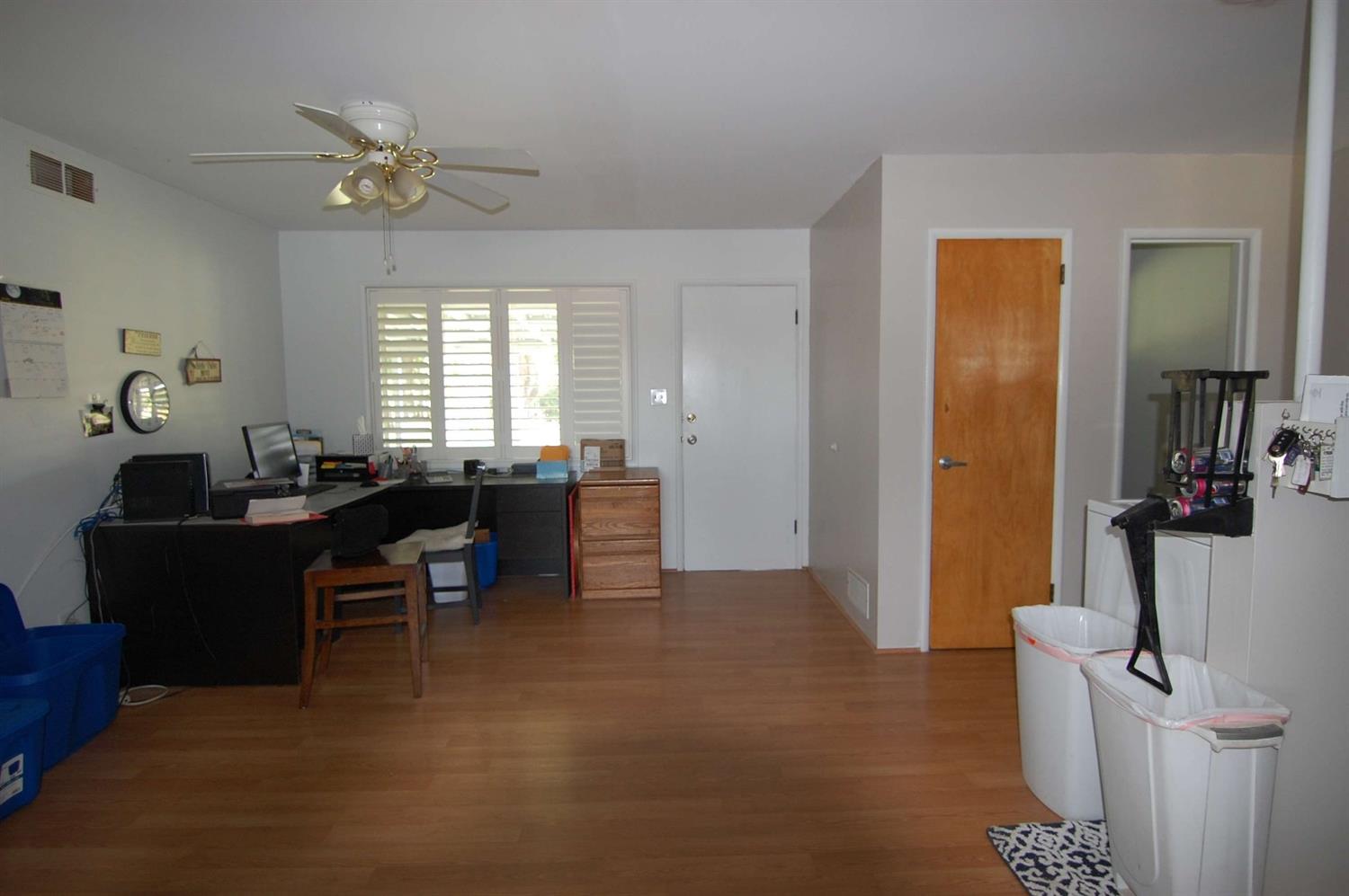 19550 East Parlier Avenue Reedley, CA 93654 - Photo 6 of 13 Gallery Image 6