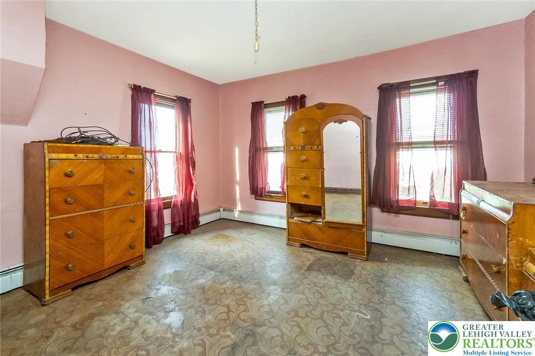 3310 North Ruch Street Whitehall, PA 18052 - Photo 27 of 35 Gallery Image 27
