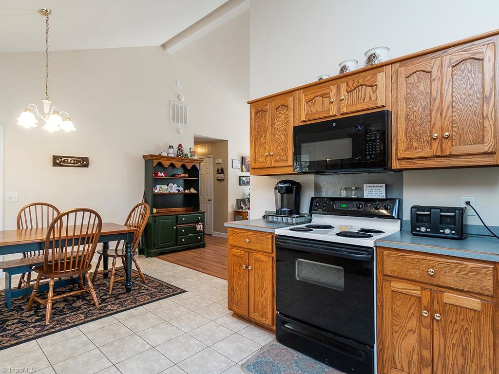 3647 Wayne White Road Climax, NC 27233 - Photo 14 of 25 Gallery Image 14