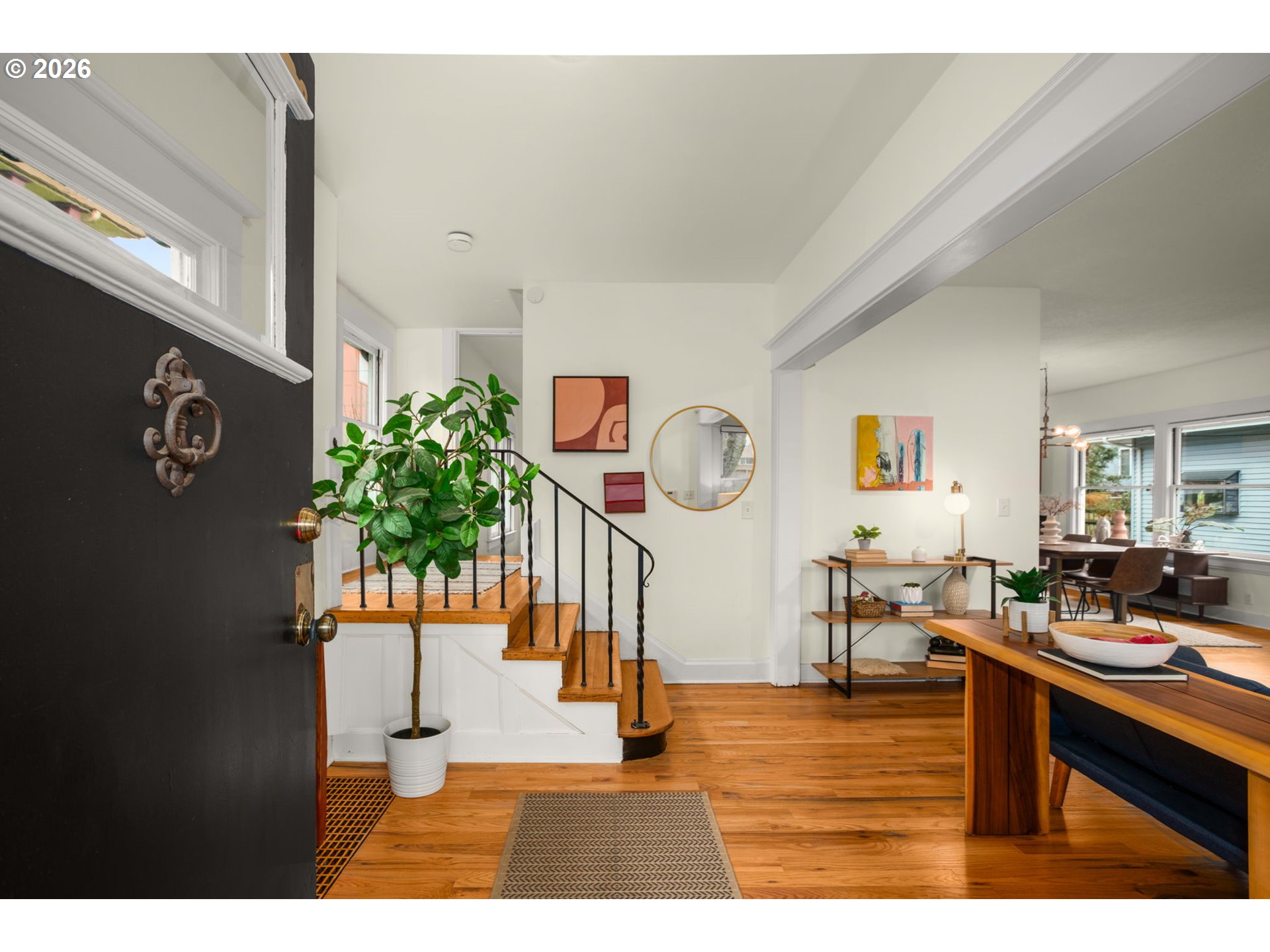 5015 Northeast Cleveland Avenue Portland, OR 97211 - Photo 4 of 28 Entrance/Foyer