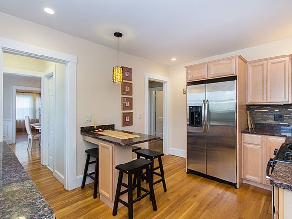 59 Barbara Road, Unit 2 Waltham, MA 02453 - Photo 5 of 25 Gallery Image 5