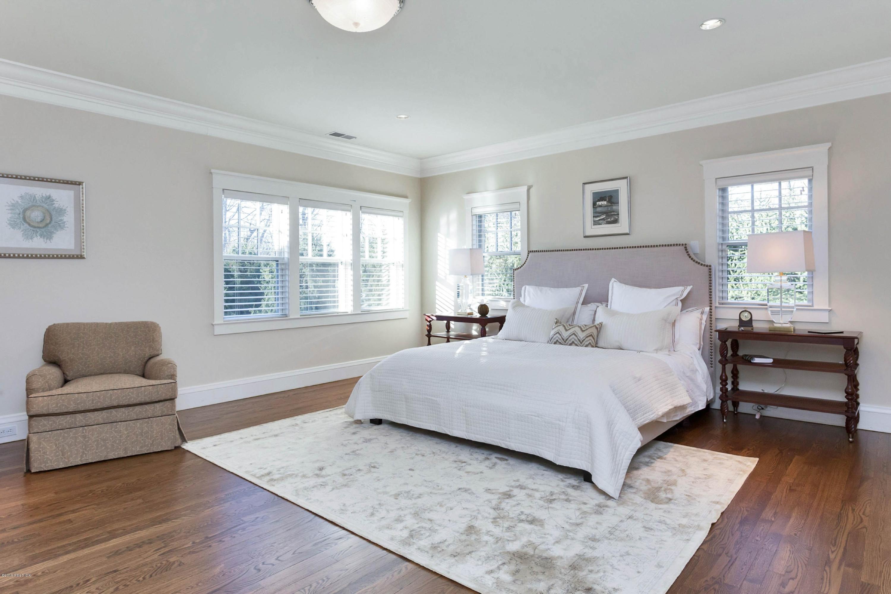 518 Indian Field Road Greenwich, CT 06830 - Photo 16 of 33 99135539-16