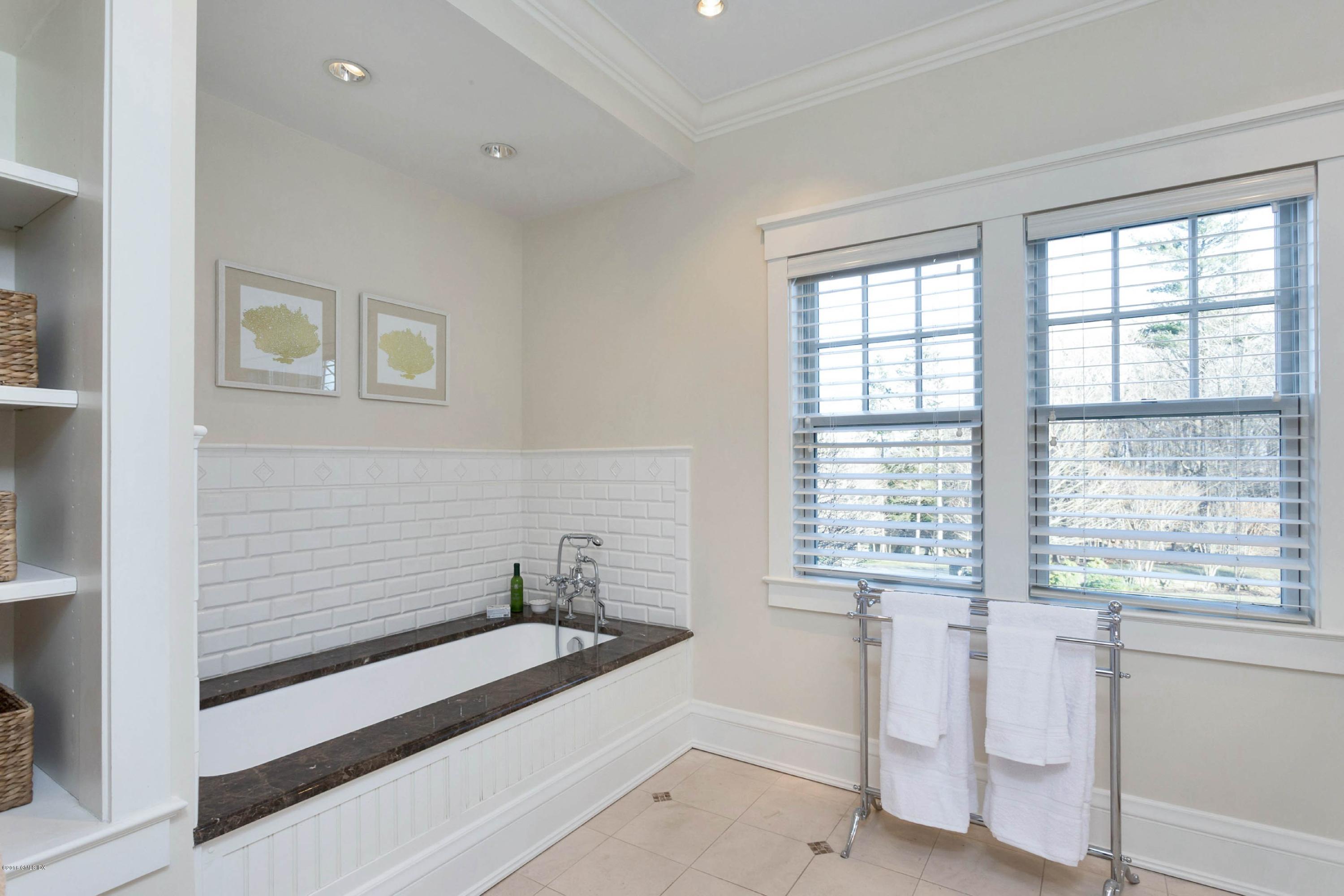 518 Indian Field Road Greenwich, CT 06830 - Photo 28 of 33 99135539-28