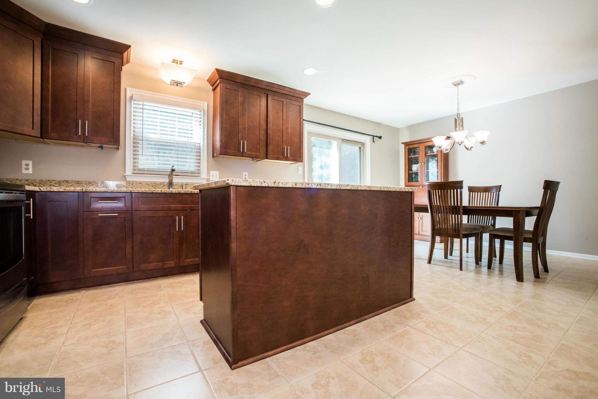 7913 Birchtree Court Springfield, VA 22152 - Photo 5 of 23 Kitchen