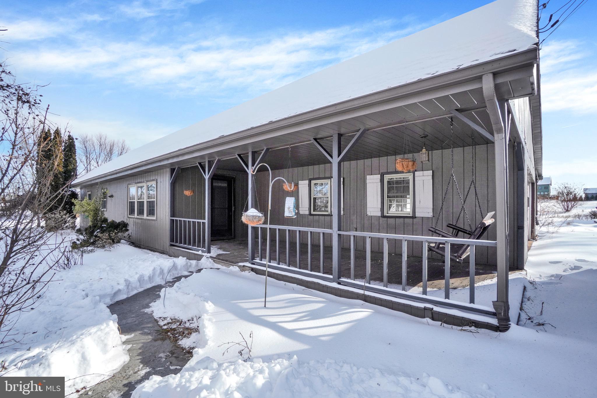 970 Whisler Road Etters, PA 17319 - Photo 2 of 17