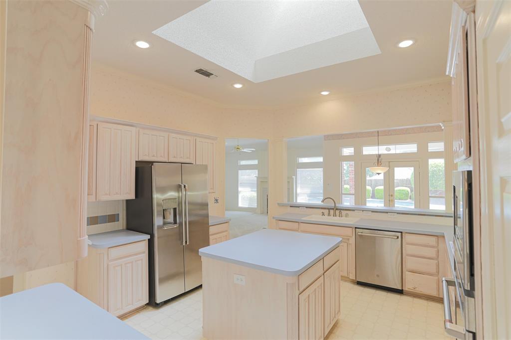 7005 Meadowside Road South Fort Worth, TX 76132 - Photo 7 of 25