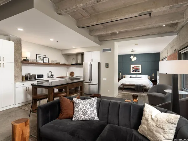 $395,000 | 1115 South Alamo Street, Unit 2304, San Antonio, TX 78210