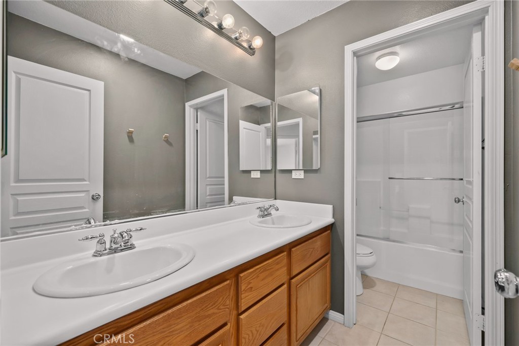 8587 Hunt Canyon Road Corona, CA 92883 - Photo 41 of 45