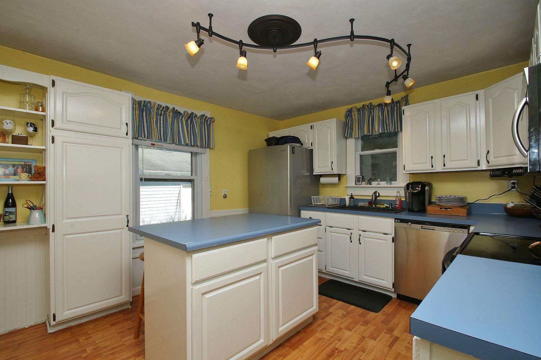 240 Valley Road Troutville, VA 24175 - Photo 18 of 62 img_8217