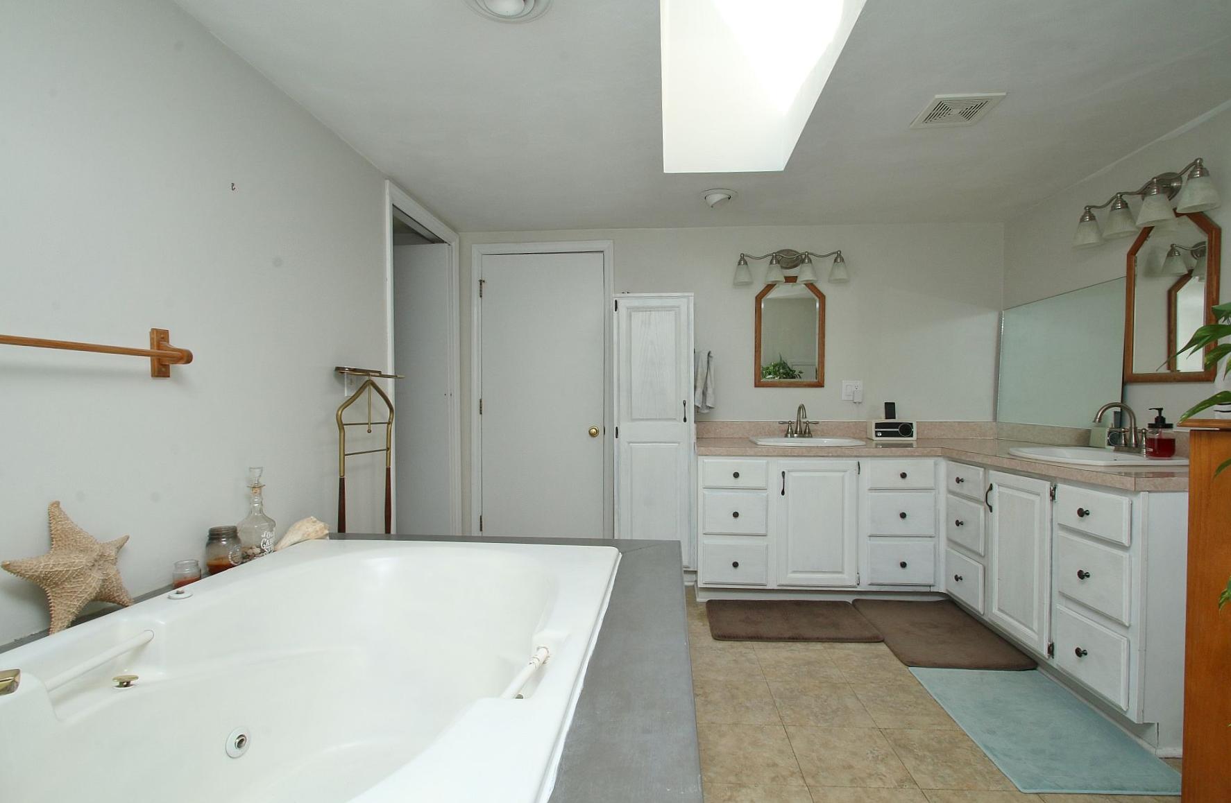 240 Valley Road Troutville, VA 24175 - Photo 39 of 62 img_8268