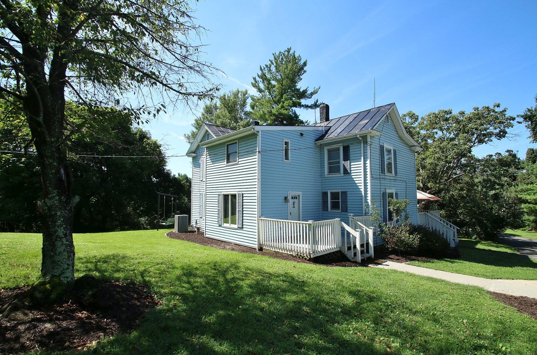 240 Valley Road Troutville, VA 24175 - Photo 53 of 62 img_8300