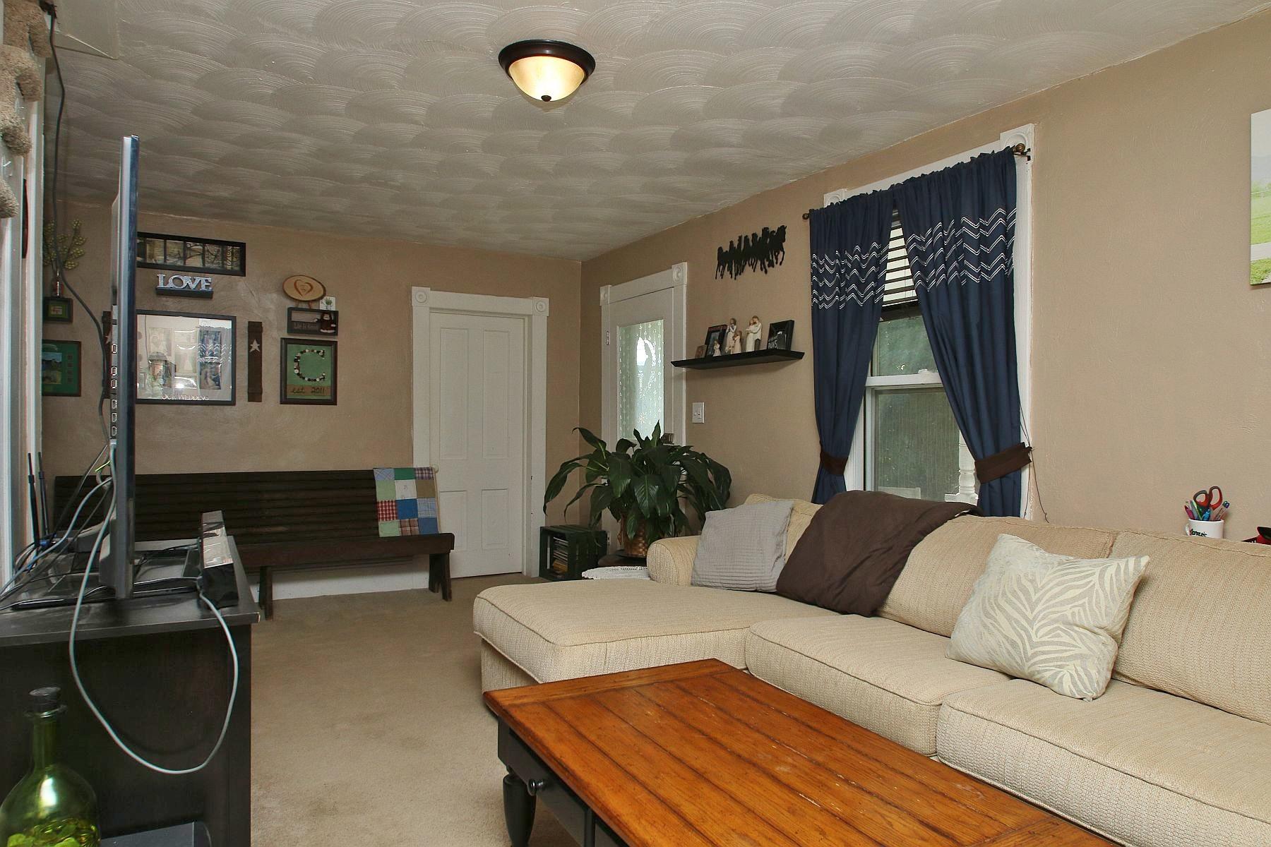 240 Valley Road Troutville, VA 24175 - Photo 10 of 62 img_8199