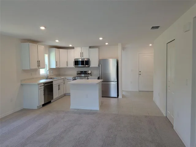 $2,200 | 9065 107th Court, Vero Beach, FL 32967